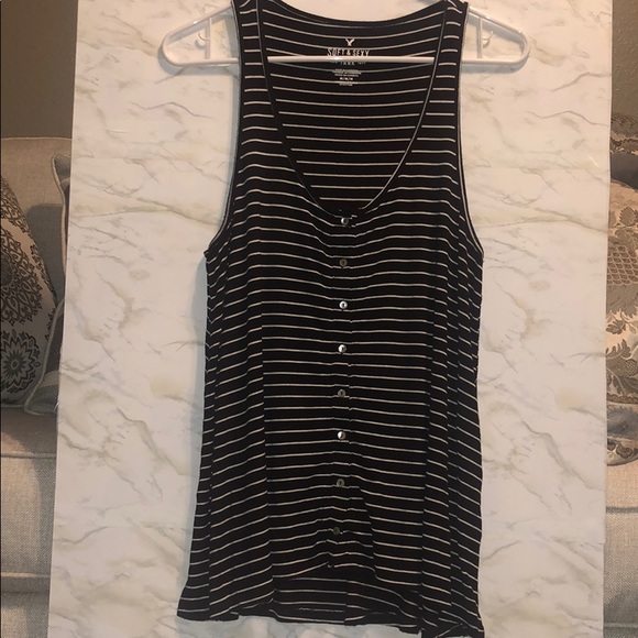 *SOLD* AE Soft&Sexy Tank! - Picture 2 of 5